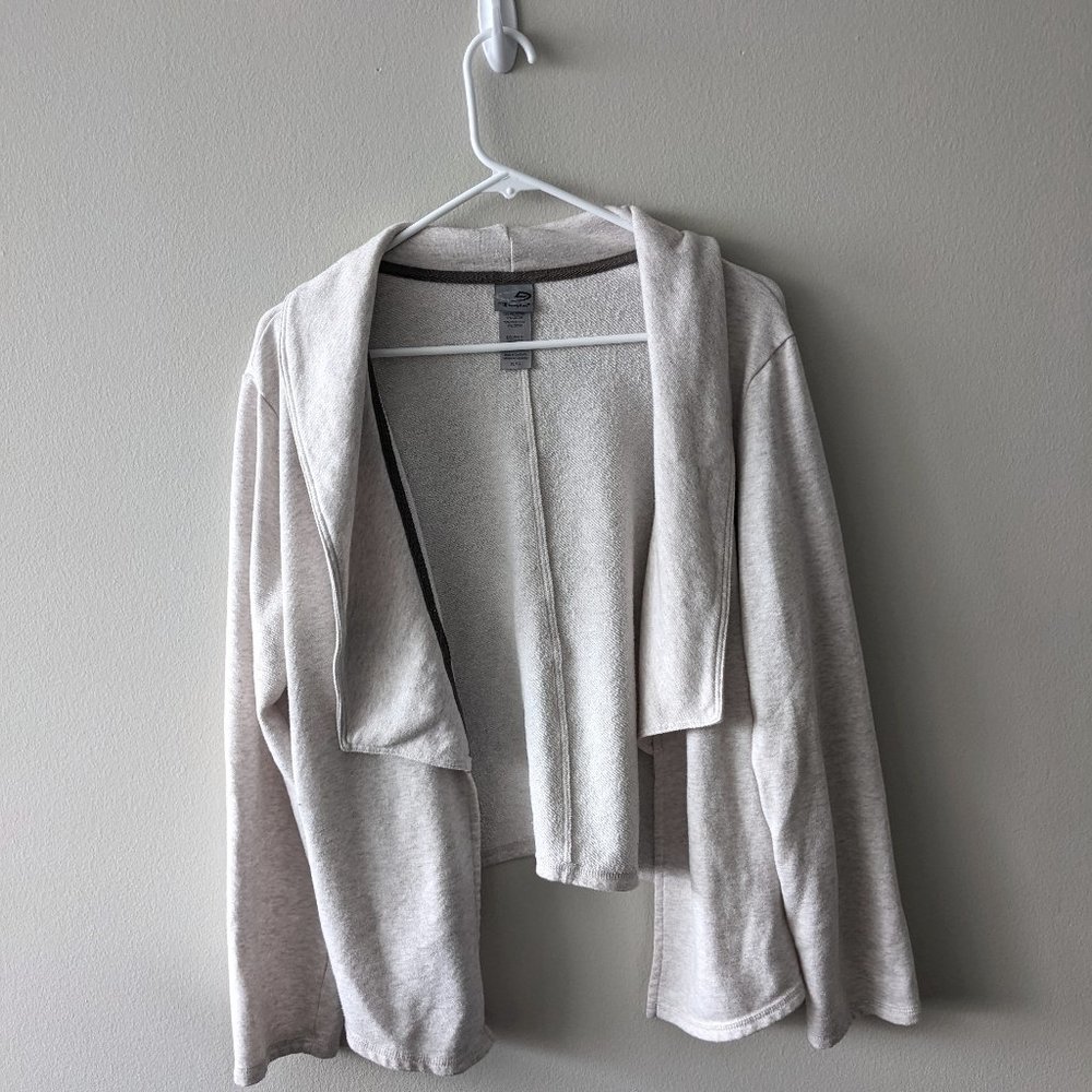 Champion - White/Cream Cardigan - Size XL